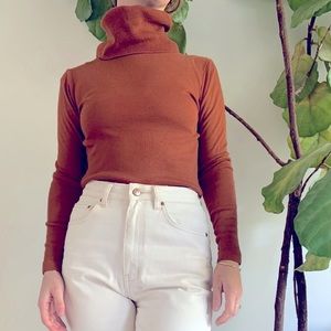 Vintage turtle neck